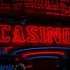 Vad är live casino och hur fungerar det?